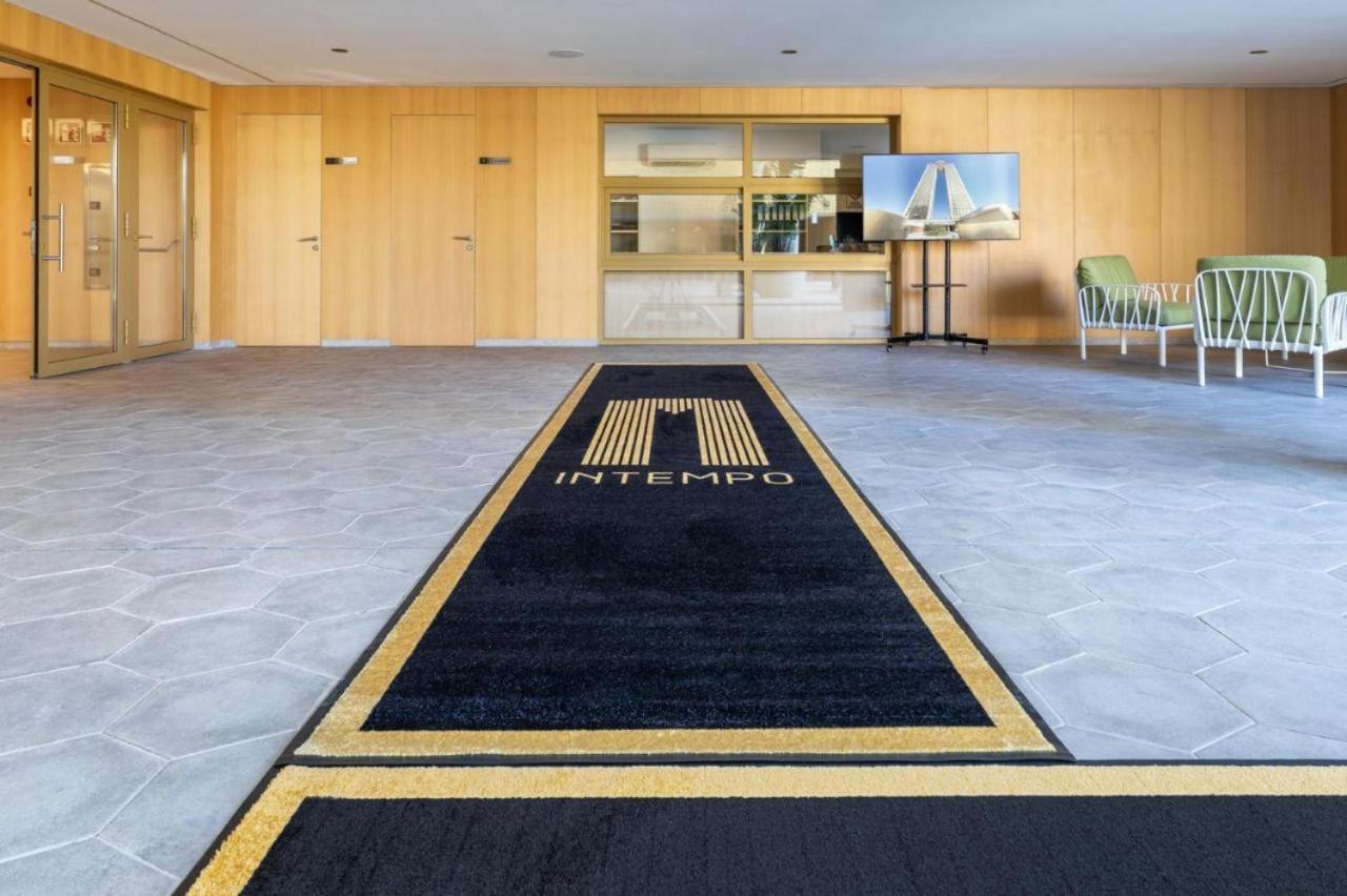 Floor 32! Intempo Luxury Apartment