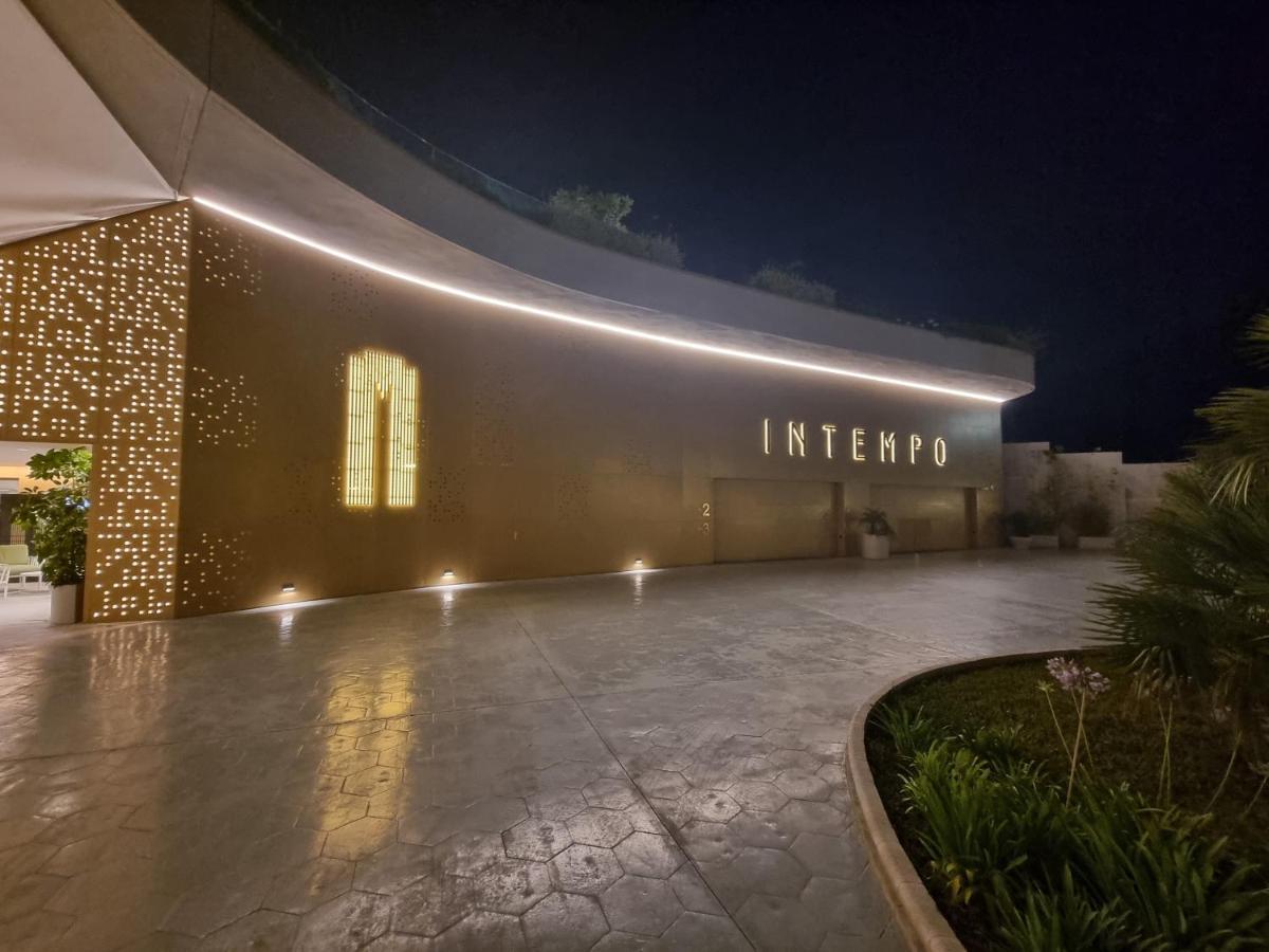 Apartment Floor 32! Intempo Luxury