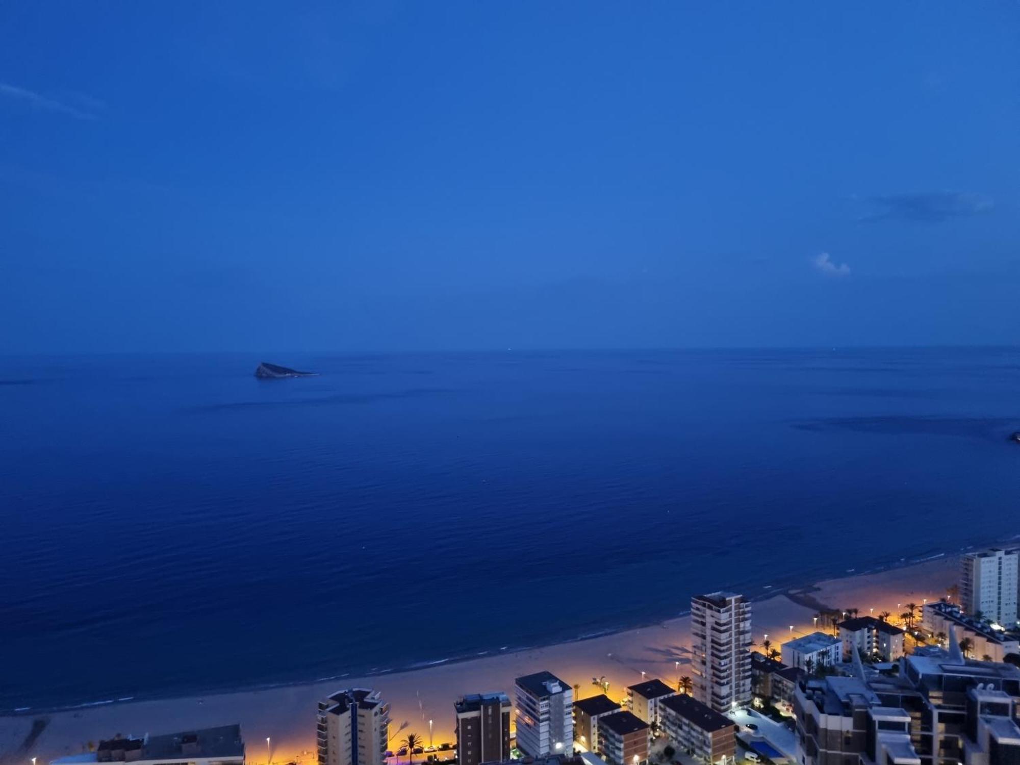 Floor 32! Intempo Luxury Apartment Benidorm