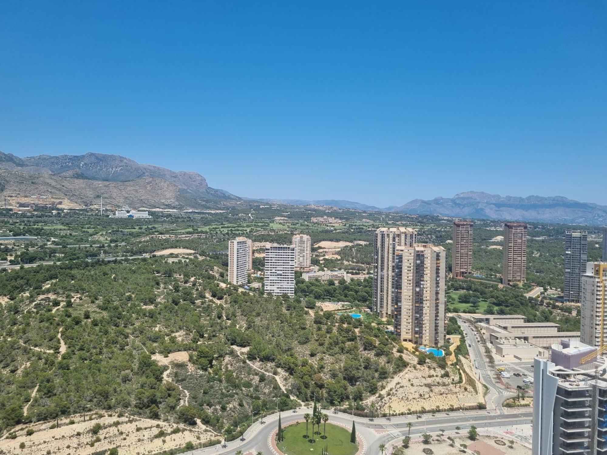 Apartment Floor 32! Intempo Luxury Benidorm