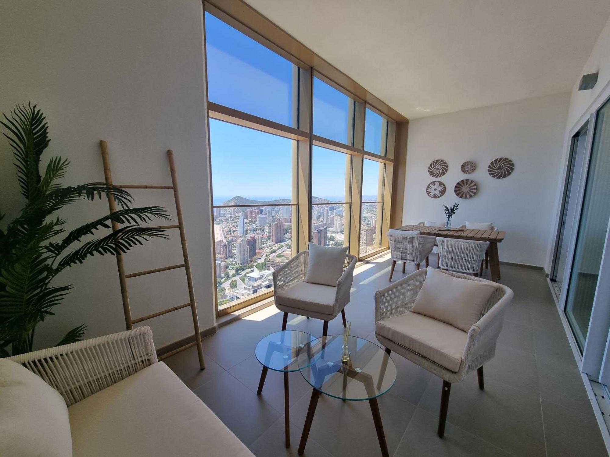 Floor 32! Intempo Luxury Apartament